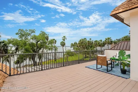 7021 S Tropical Trail Merritt Island FL 32952