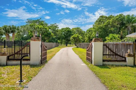 7021 S Tropical Trail Merritt Island FL 32952