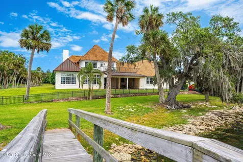 7021 S Tropical Trail Merritt Island FL 32952