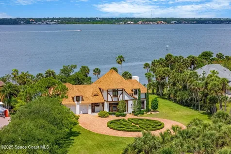 7021 S Tropical Trail Merritt Island FL 32952