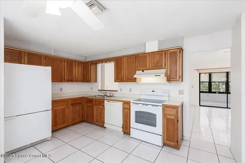 783 Koutnik Road SE Palm Bay FL 32909