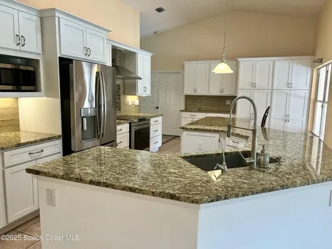 845 Hunters Creek Drive Melbourne FL 32904