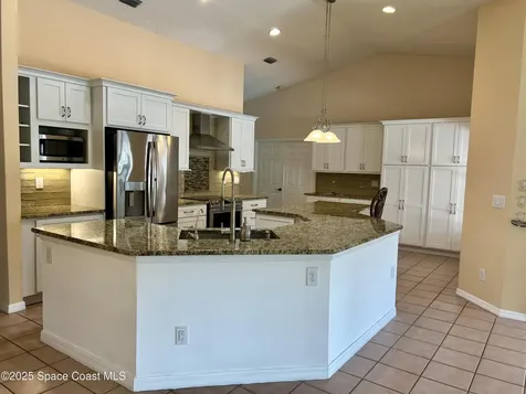 845 Hunters Creek Drive Melbourne FL 32904