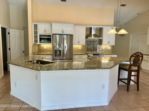 845 Hunters Creek Drive Melbourne FL 32904