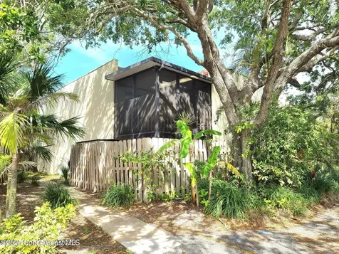 8751 Live Oak Court Cape Canaveral FL 32920