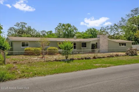 1491 Granada Avenue Daytona Beach FL 32117