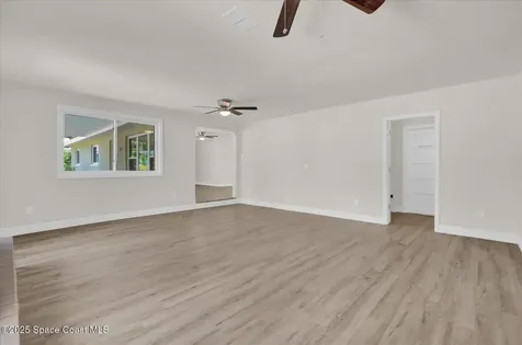 1491 Granada Avenue Daytona Beach FL 32117