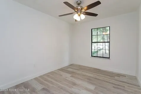 129 Irvine Avenue SE Palm Bay FL 32909