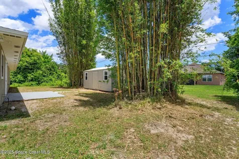 129 Irvine Avenue SE Palm Bay FL 32909