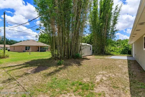 129 Irvine Avenue SE Palm Bay FL 32909