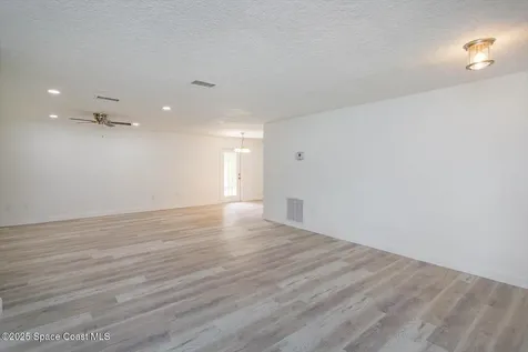 129 Irvine Avenue SE Palm Bay FL 32909