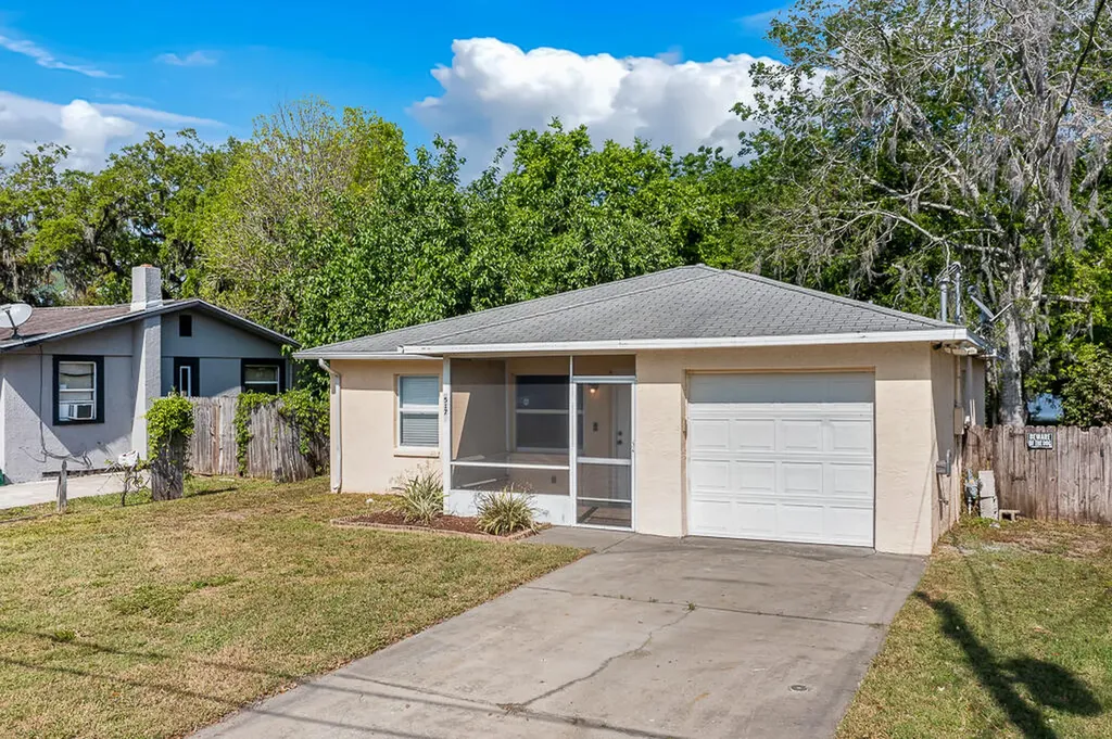517 Fulton Street Daytona Beach FL 32114