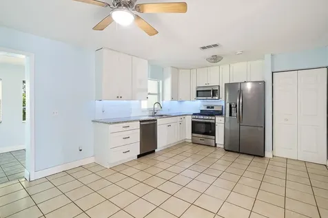 517 Fulton Street Daytona Beach FL 32114