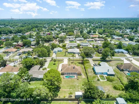 6860 Cedar Avenue Cocoa FL 32927