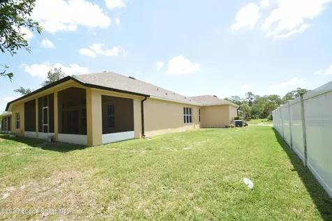 2912 J Cobber Court Melbourne FL 32904