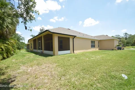 2912 J Cobber Court Melbourne FL 32904
