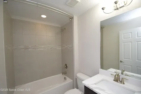 2912 J Cobber Court Melbourne FL 32904