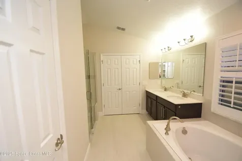 2912 J Cobber Court Melbourne FL 32904