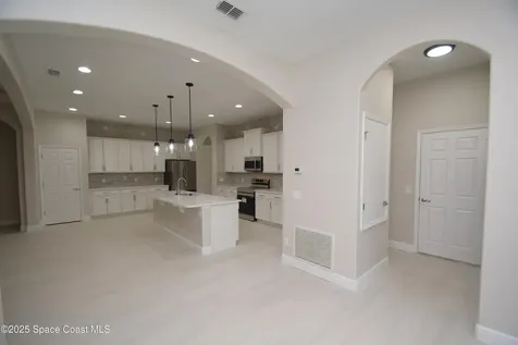 2912 J Cobber Court Melbourne FL 32904