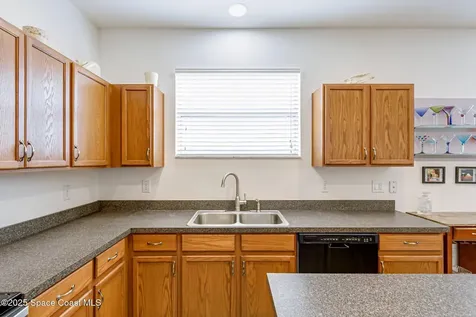 185 Prairie Street SE Palm Bay FL 32909