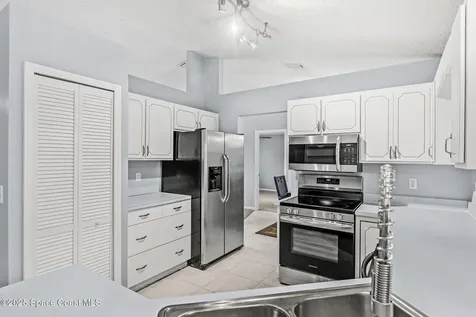 1058 Sheridan Avenue NW Palm Bay FL 32907