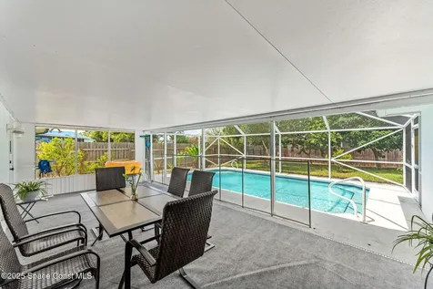 1058 Sheridan Avenue NW Palm Bay FL 32907
