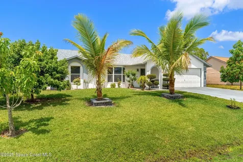 1058 Sheridan Avenue NW Palm Bay FL 32907