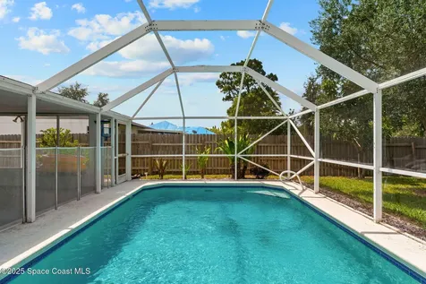 1058 Sheridan Avenue NW Palm Bay FL 32907