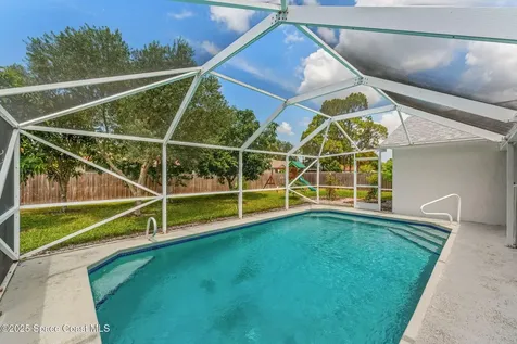 1058 Sheridan Avenue NW Palm Bay FL 32907