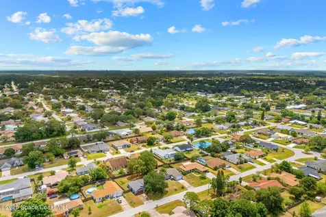 1058 Sheridan Avenue NW Palm Bay FL 32907