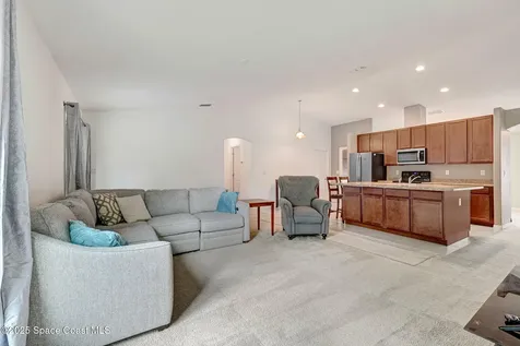 542 Jewell Street SE Palm Bay FL 32909
