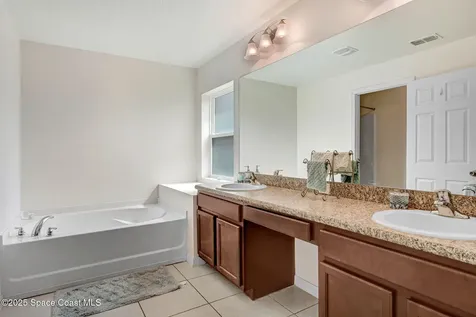 542 Jewell Street SE Palm Bay FL 32909