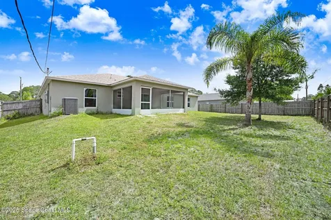 542 Jewell Street SE Palm Bay FL 32909