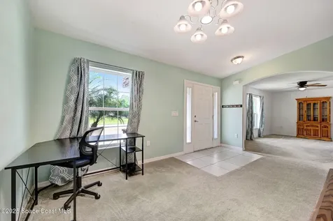 542 Jewell Street SE Palm Bay FL 32909