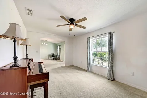 542 Jewell Street SE Palm Bay FL 32909