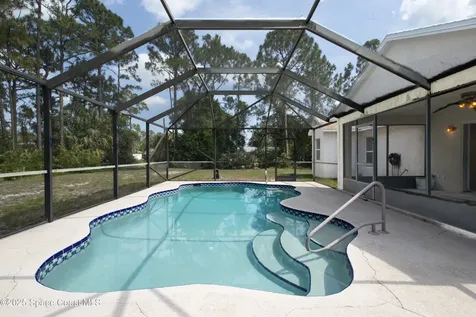 714 Scott Avenue SW Palm Bay FL 32908