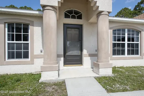 714 Scott Avenue SW Palm Bay FL 32908