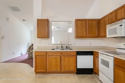 714 Scott Avenue SW Palm Bay FL 32908