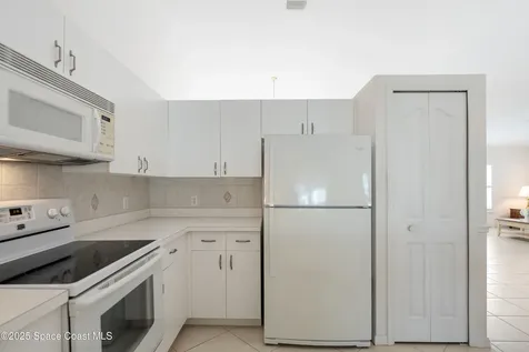 1056 NW Tuscany Drive Port St. Lucie FL 34986
