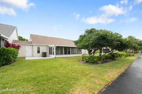 1056 NW Tuscany Drive Port St. Lucie FL 34986