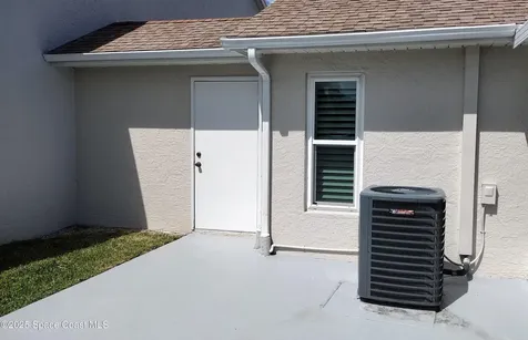 1056 NW Tuscany Drive Port St. Lucie FL 34986
