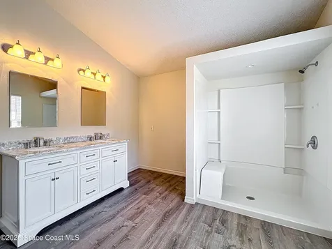 2351 Grand Teton Boulevard Melbourne FL 32935