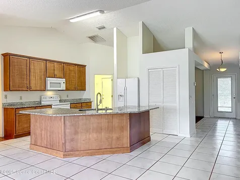 2351 Grand Teton Boulevard Melbourne FL 32935