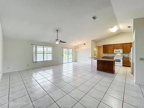 2351 Grand Teton Boulevard Melbourne FL 32935