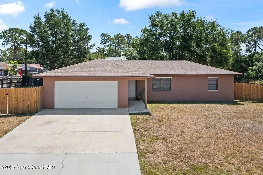 1107 Glancy Avenue NW Palm Bay FL 32907