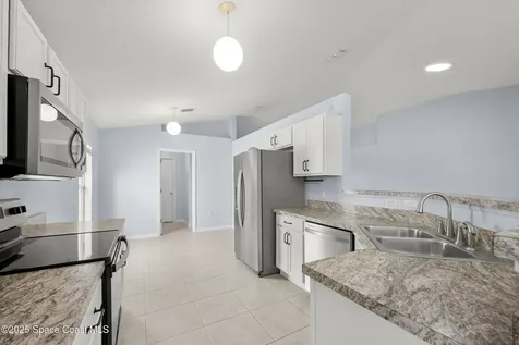 2100 Canopy Drive Melbourne FL 32935