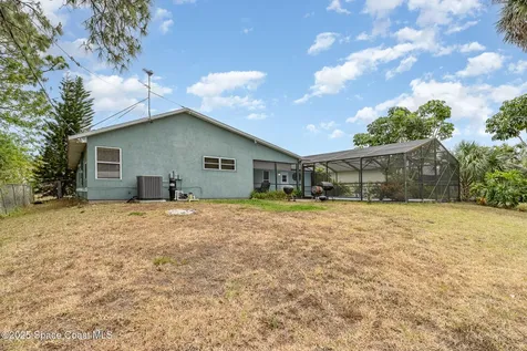 1318 Camas Avenue NW Palm Bay FL 32907
