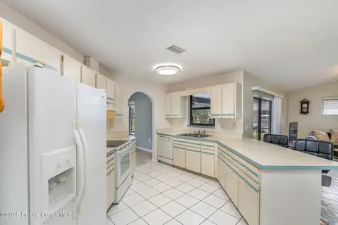 1318 Camas Avenue NW Palm Bay FL 32907