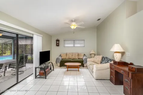 1318 Camas Avenue NW Palm Bay FL 32907