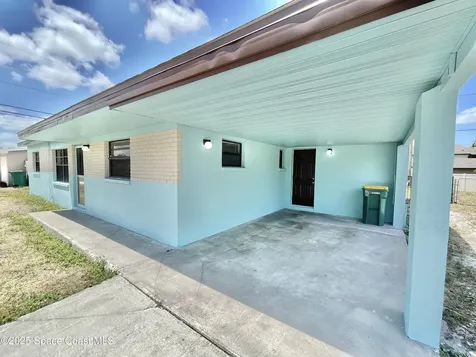 1074 Holland Street Melbourne FL 32935